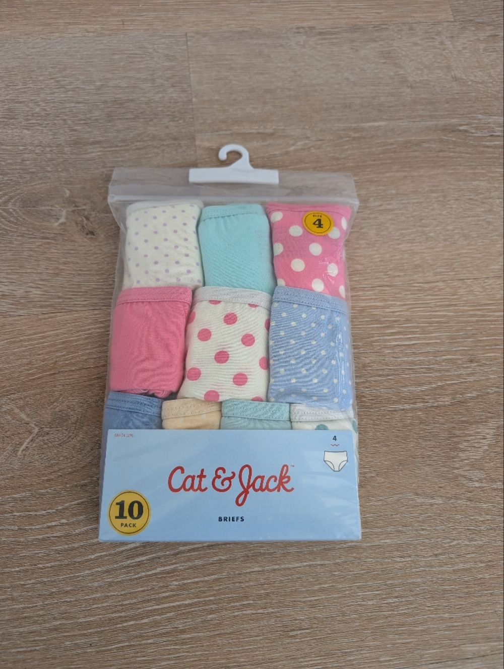 ✨4 for 12 *NWT* Cat & Jack Girls' 10pk Cotton Briefs - Size 4